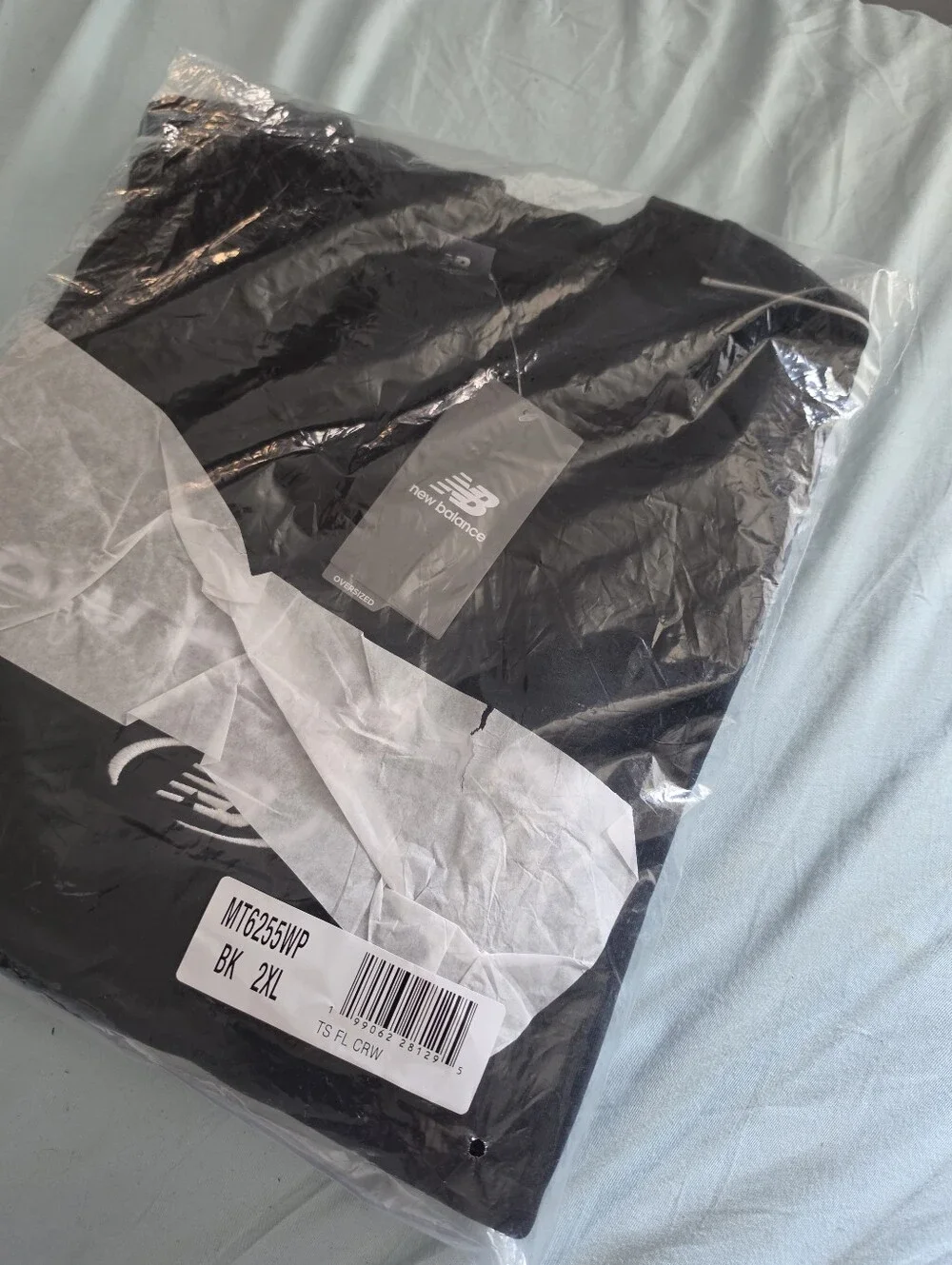 New Balance SEALED! NWT! Trackside Fleece Crew in Black. Sz 2XL. R2S!